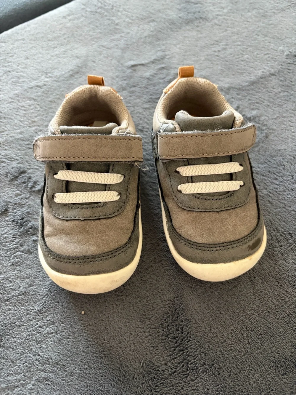 Stride Rite Soft Motion shoes Sz 5 - Picture 1 of 4